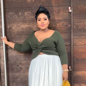 Forest green crop sweater